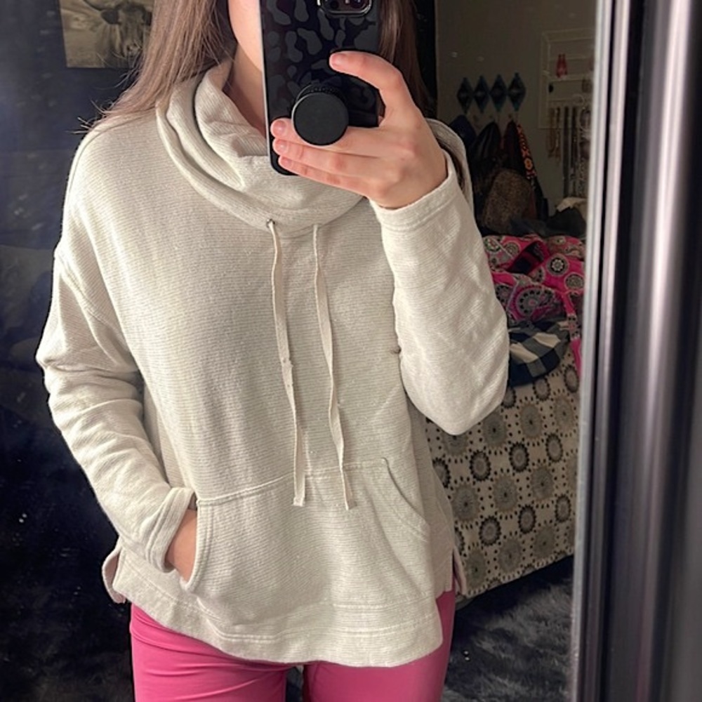 Sunday | High neck sweatshirt